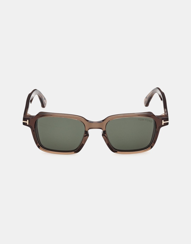 Tom Ford - Ezra-02