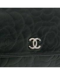 Pre-Loved by Azura Reborn - Pre-Loved Camellia Embossed Lambskin Wallet On Chain