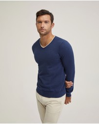 Oxford - Tipping V-Neck Knitted Top