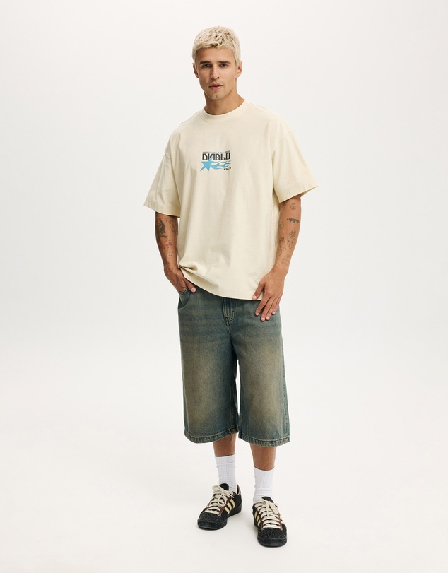 Cotton On - Box Fit Graphic T-Shirt