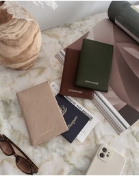 Louenhide - Venice Passport Holder