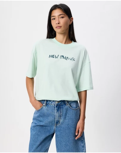 New Balance - Visibly Loved Oversized T-Shirt