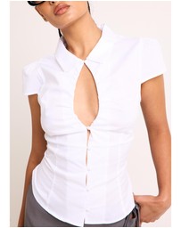 Alice In The Eve - Valeria Keyhole Shirt