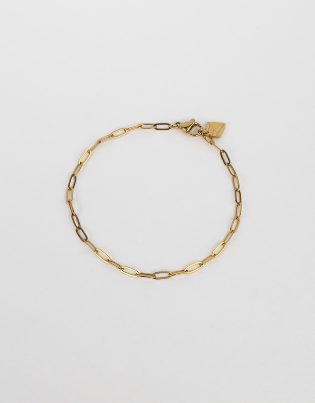 Wanderlust + Co - Petite Harper Gold Essential Chain Bracelet