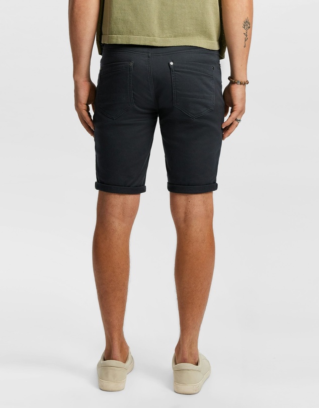 yd. - Herston Chino Short