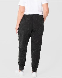Love Your Wardrobe - Jessie Washer Jogger