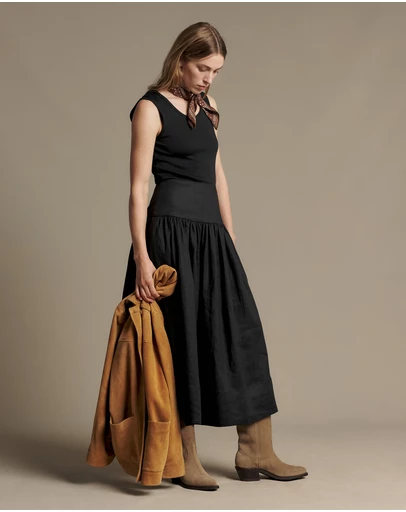 R.M.Williams - Oakajee Linen Skirt