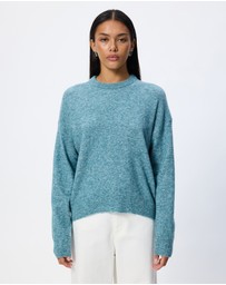 Lindsay Nicholas New York - Varsity Sweater (W Snood)