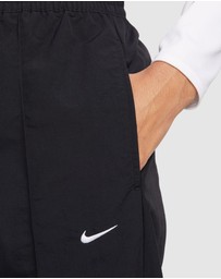 Nike - Sportswear Trend Woven Mid-Rise Pants