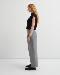 Kowtow - Method Tank