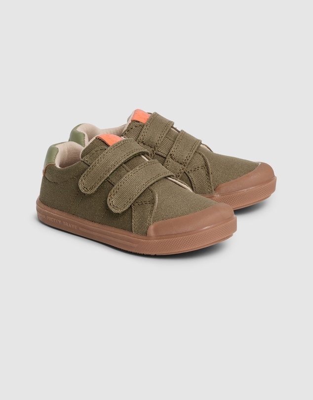 Pretty Brave - OTTO CANVAS Olive