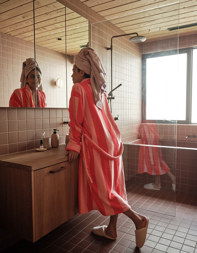 Linen House - Ocean City Plush Robe