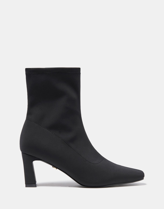 Forever New - Selena Square Toe Heeled Boots