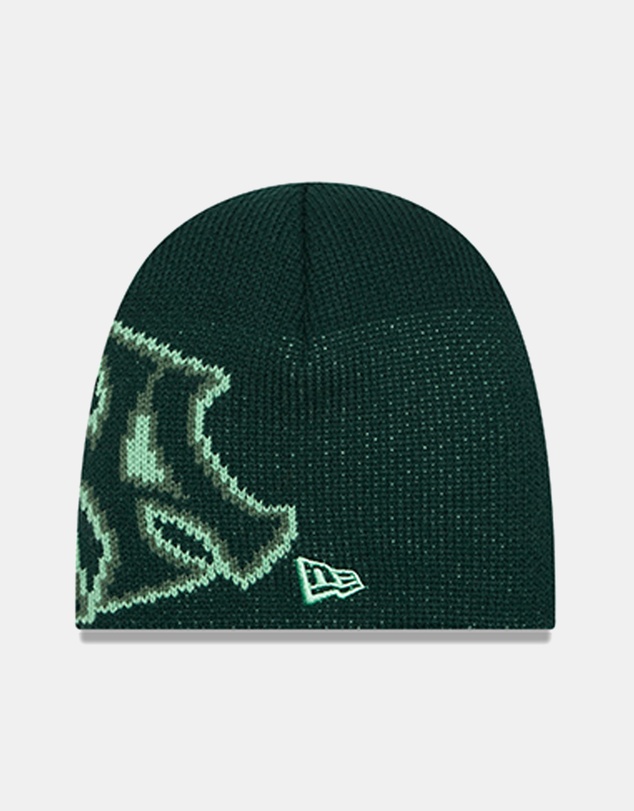 New Era - Oversized Logo Skully NY Yankees