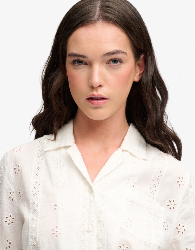 Superdry - Heritage Broderie Short Sleeve Shirt