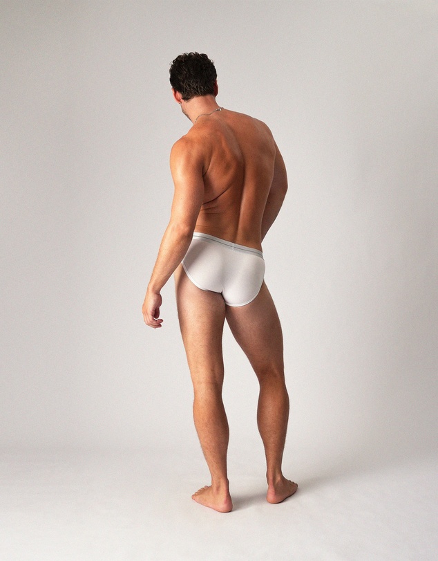 TEAMM8 - Icon Brief