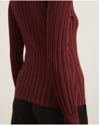 Atmos&Here - Rumi Long Sleeve Fitted Rib Knit Top