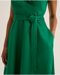 Review - Oleander Sleeveless Shirt Dress