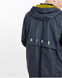 Vintage by The Real Deal - Pre Loved - Vintage 90s Nike Windbreaker Jacket