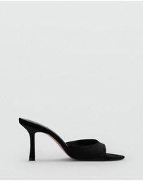 M.N.G - Velvet Pointed Heels