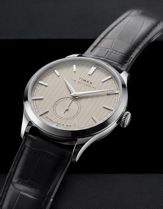 TIMEX - Waterbury Classic 39mm Crocodile Grain Leather Strap Watch