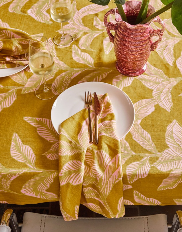 Mosey Me - Meridian Gold Napkin Set