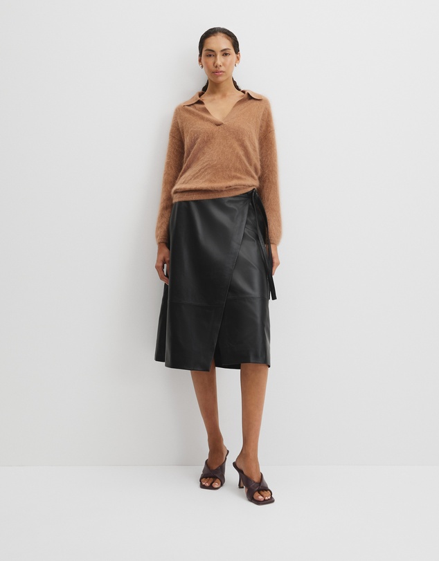 Country Road - Fluffy Collared Knit