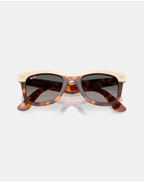 Ray-Ban - Wayfarer