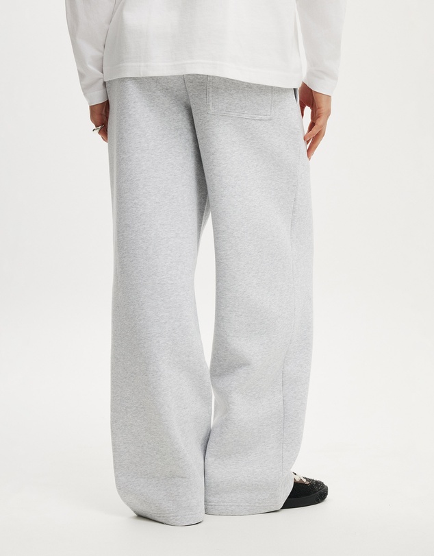 Cotton On - Super Baggy Track Pant