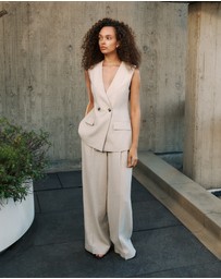 Trenery - Linen Blend Double Pleat Pant in Stone