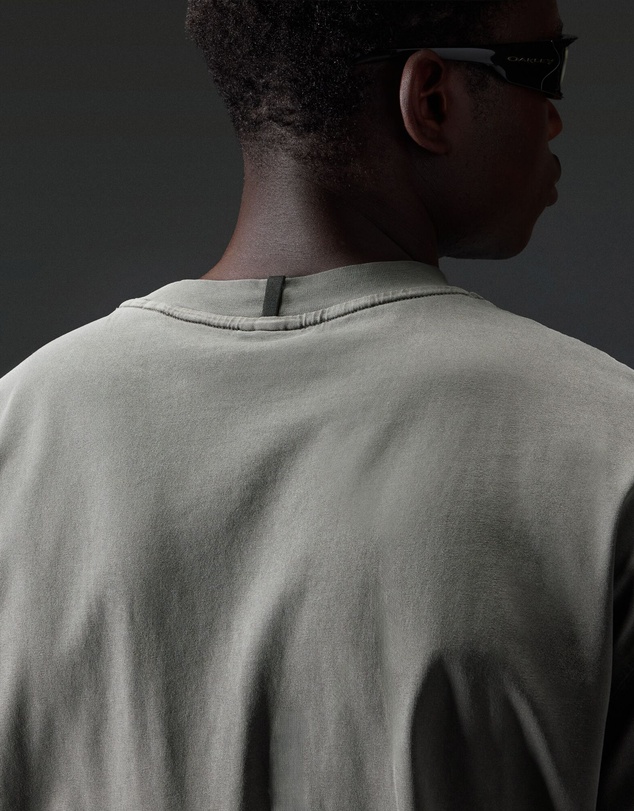 Oakley - Echo Mod Embroidered Tee