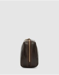 Republic of Florence - The Otto Chocolate Leather Dopp kit