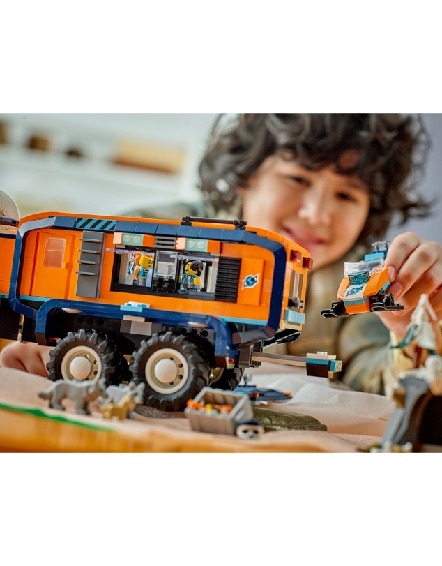 LEGO - 60471 Arctic Explorer Science Lab Truck