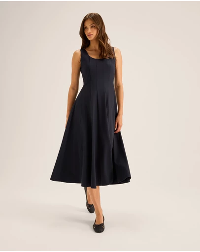 Review - Elodie Midi Dress