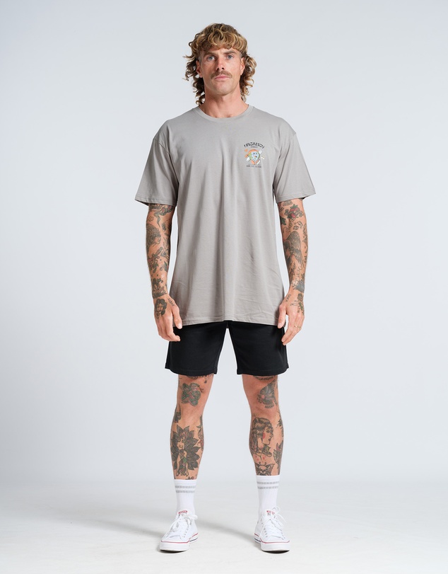 Vacancy Co - Nurture Nature Tee