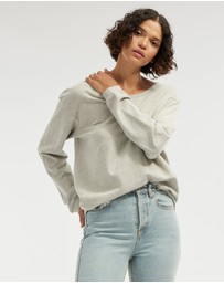 Amelius - Jessie Crew Neck Sweater