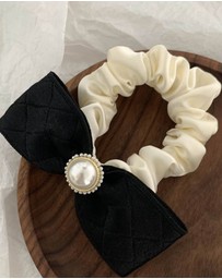 KAJA Clothing - Noir Pearl Bow Scrunchie