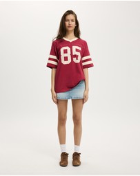 Cotton On - V Neck Oversized Graphic Tee
