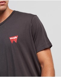 Wrangler - ICONIC Exclusive - Fangs Hit Tee