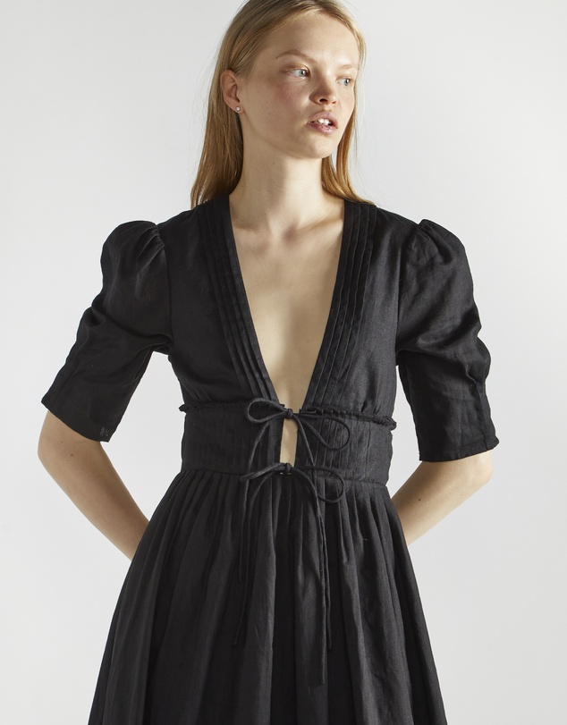 Glamorous - Tie Front Midi Dress