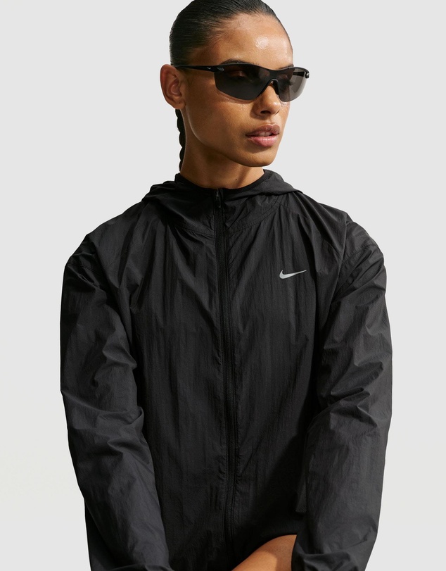 Nike - Nike Tempo UV Protection Lightweight Running Jacket