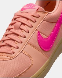 Nike - Field General - Women's