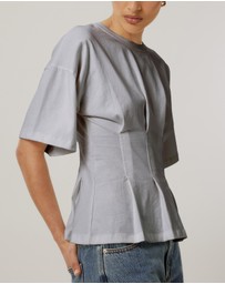 Calli - Tucked T-Shirt