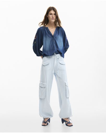 BLUE