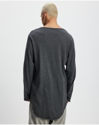 Surrounded By Ghosts - The Howlite Long Sleeve T-Shirt