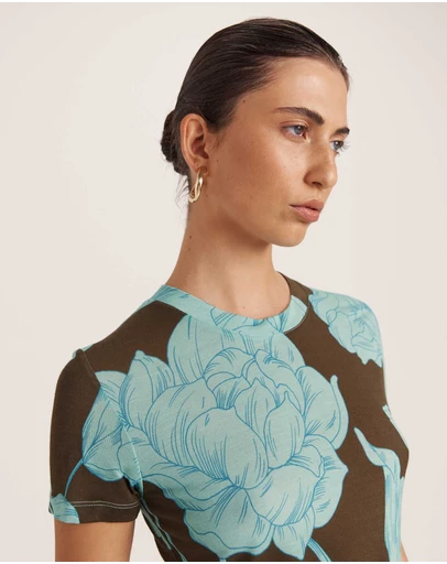 SABA - Verdisa Aida Modal Tee