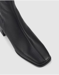 Siren - Noelle Block Heel Ankle Boots
