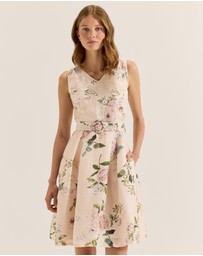 Review - Sunset Rose Floral Dress