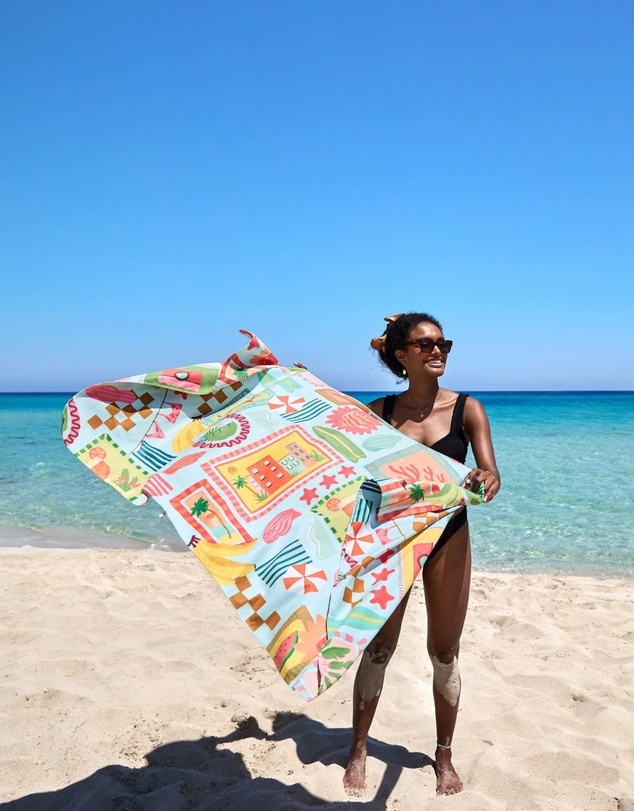 Dock & Bay - Beach Towel Designed Collection L