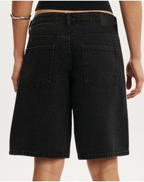 Cotton On - Baggy Denim Shorts